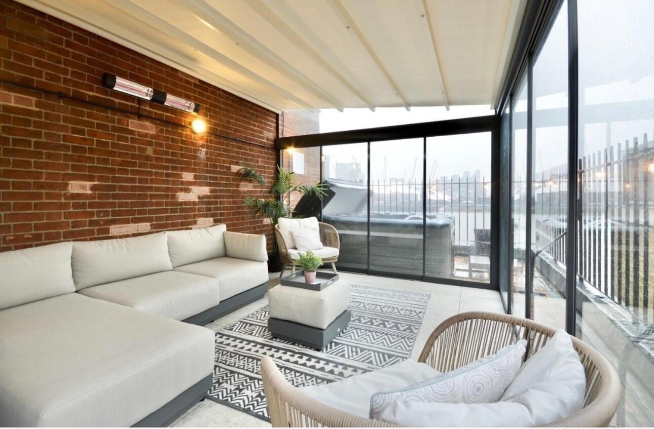 3 X Bedroom Riverside Flat With Hot Tub On Roof Terrace Londres Exterior foto